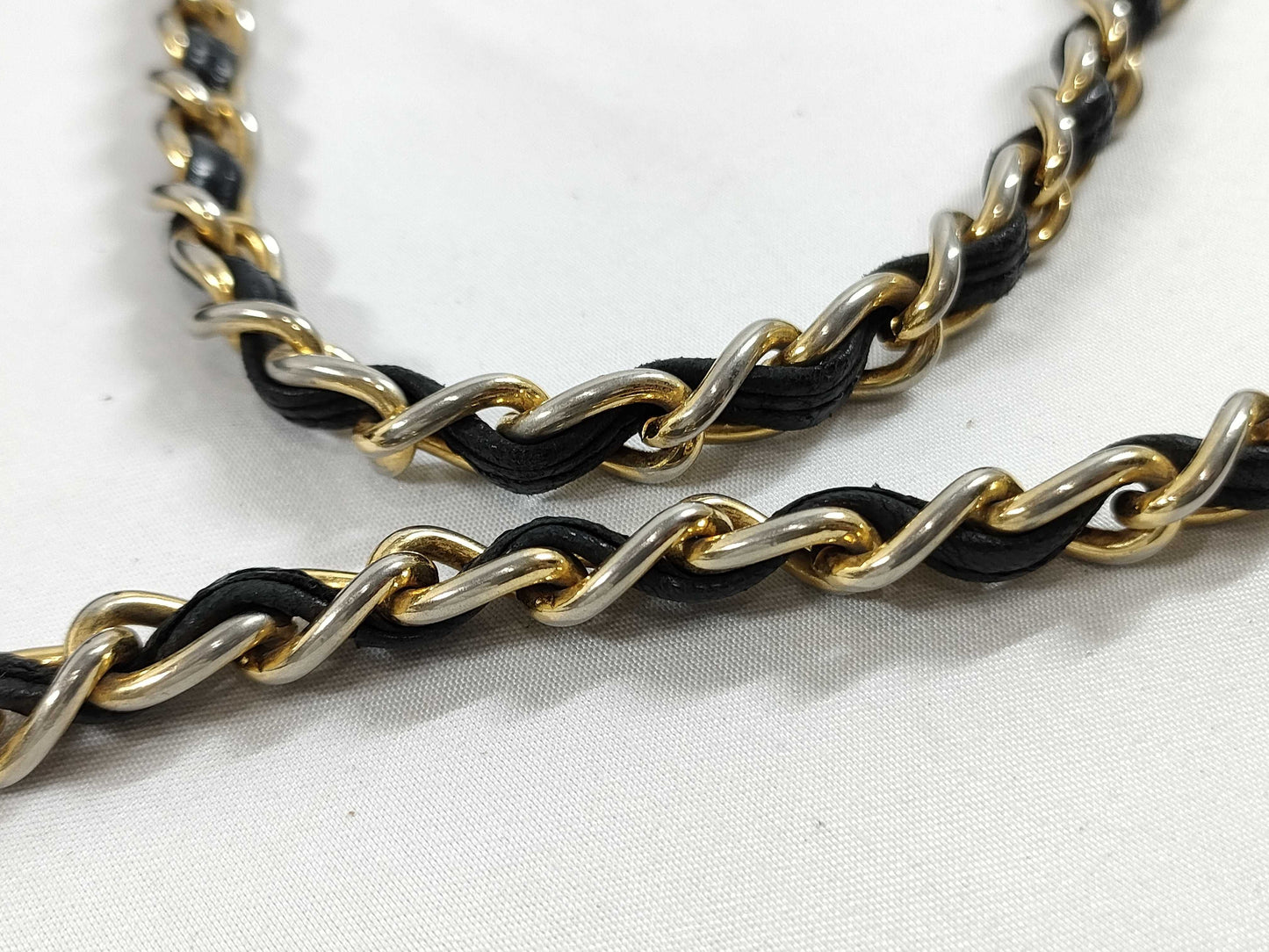 CHANEL CHANEL shoulder bag