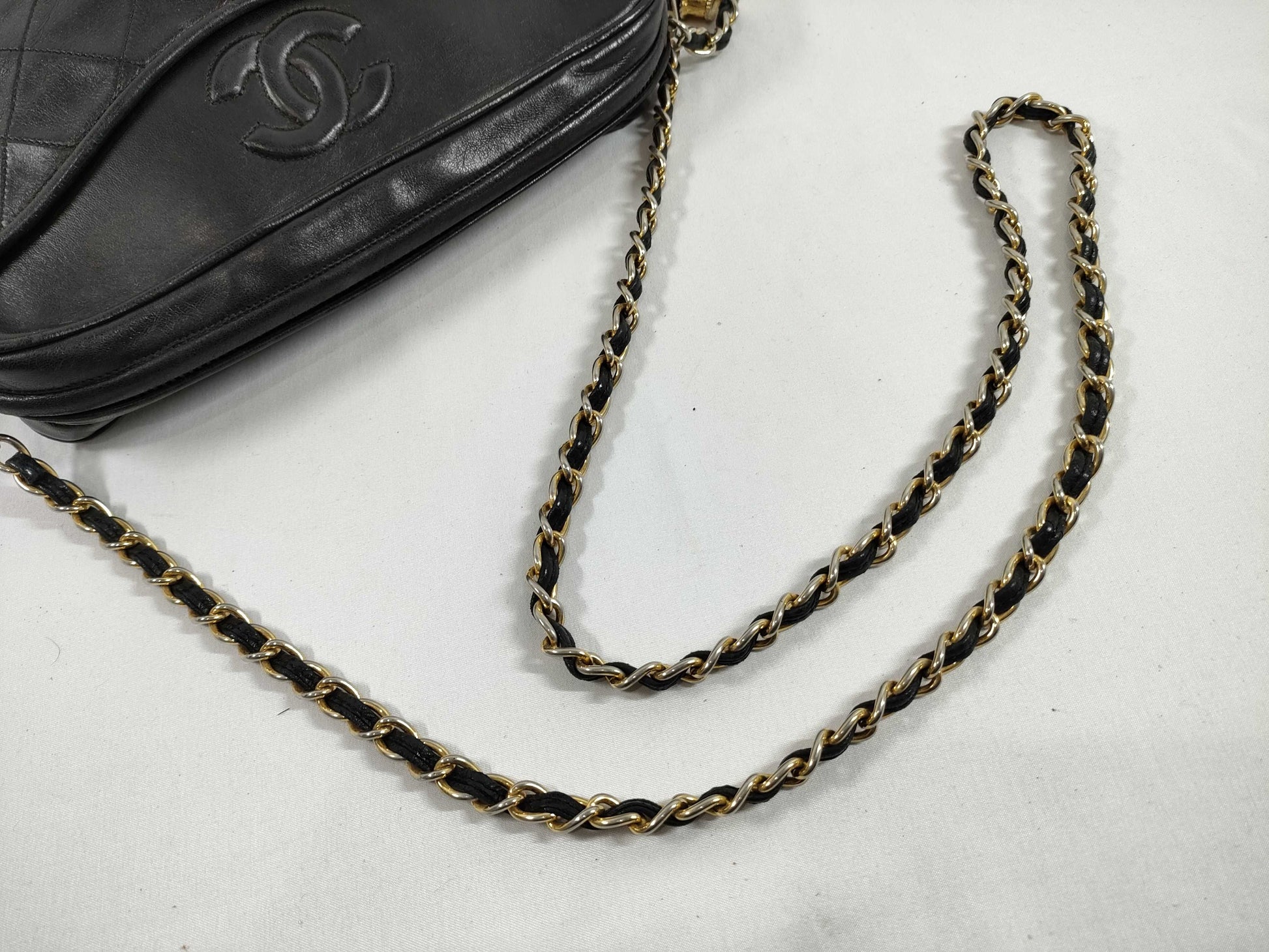 CHANEL CHANEL shoulder bag