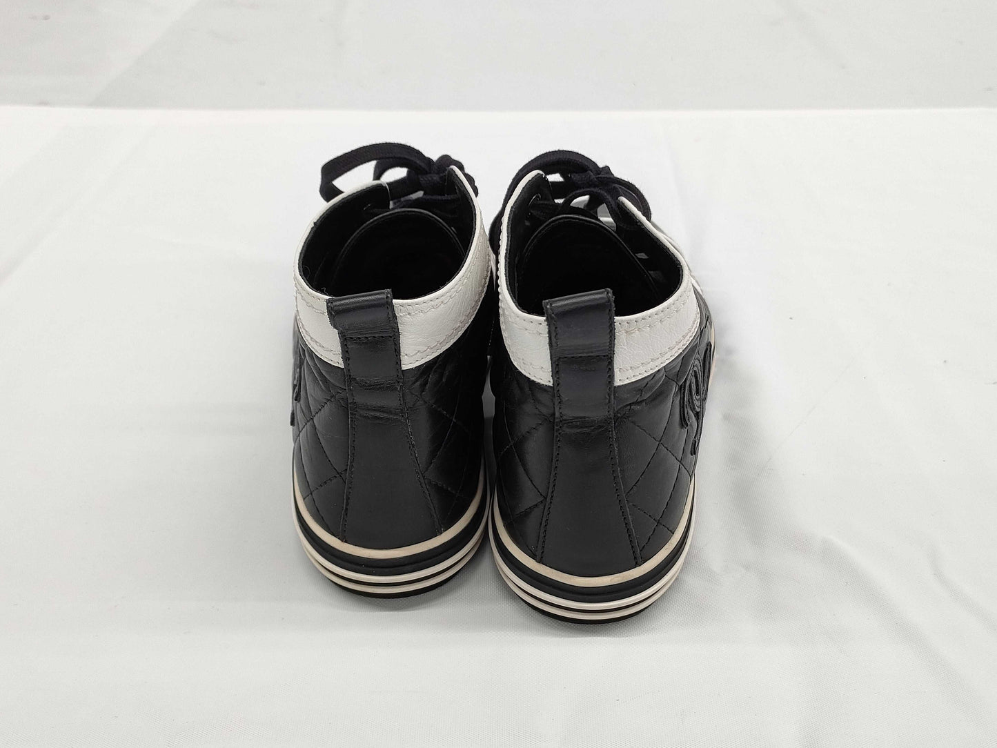 CHANEL Women's Shoes Size 36 Sneakers