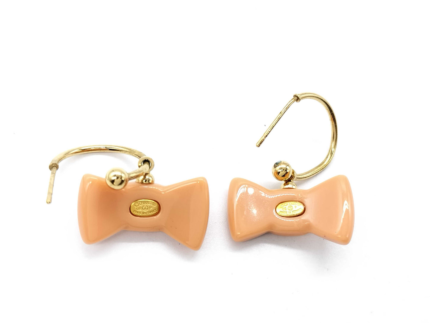 CHANEL 02P Ribbon Earrings