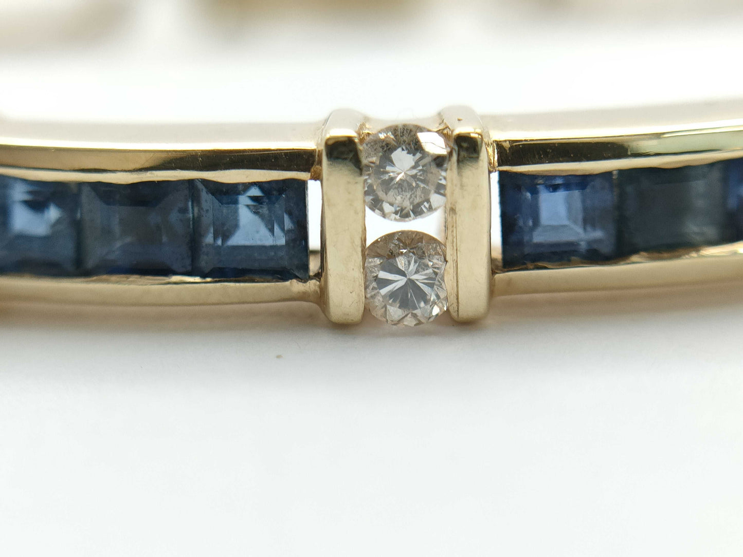 Sapphire and Diamond 750 6.8g Bracelet/Bangle 