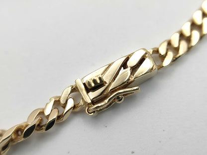 Sapphire and Diamond 750 6.8g Bracelet/Bangle 