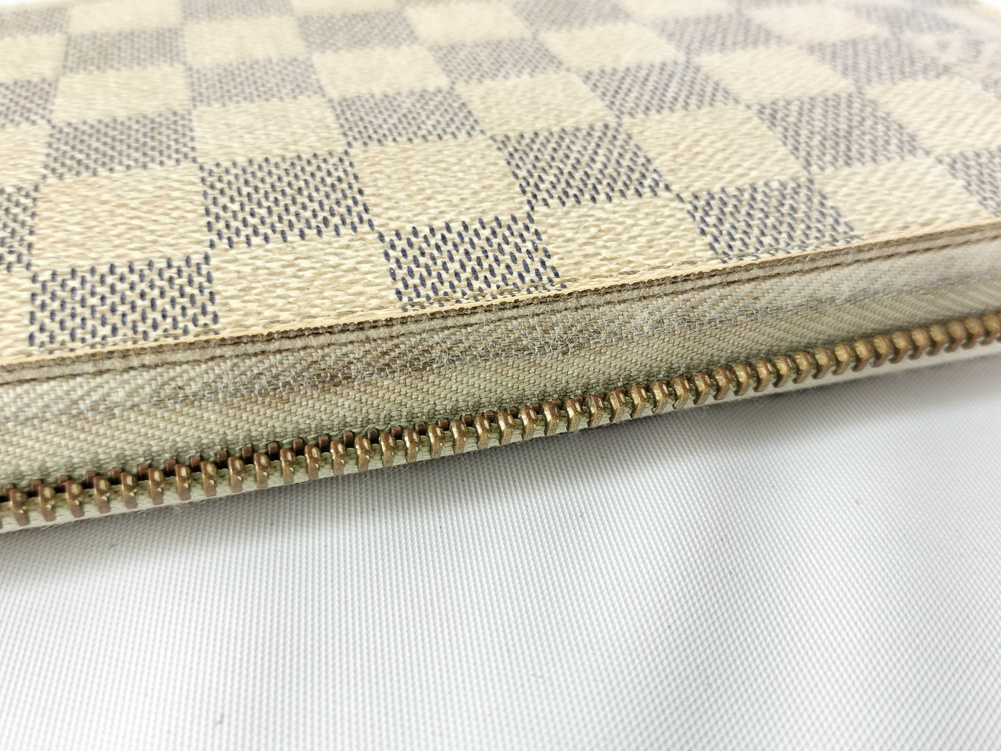 LOUIS VUITTON Damier Azur Zippy Organizer Damier Azur N60012 VI2047 Wallet
