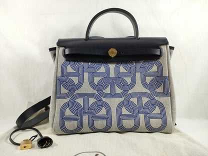 HERMES Airbag Zip PM, Light Gray/Navy, Toile H/Vache Hunter, U Stamp, Shoulder Bag
