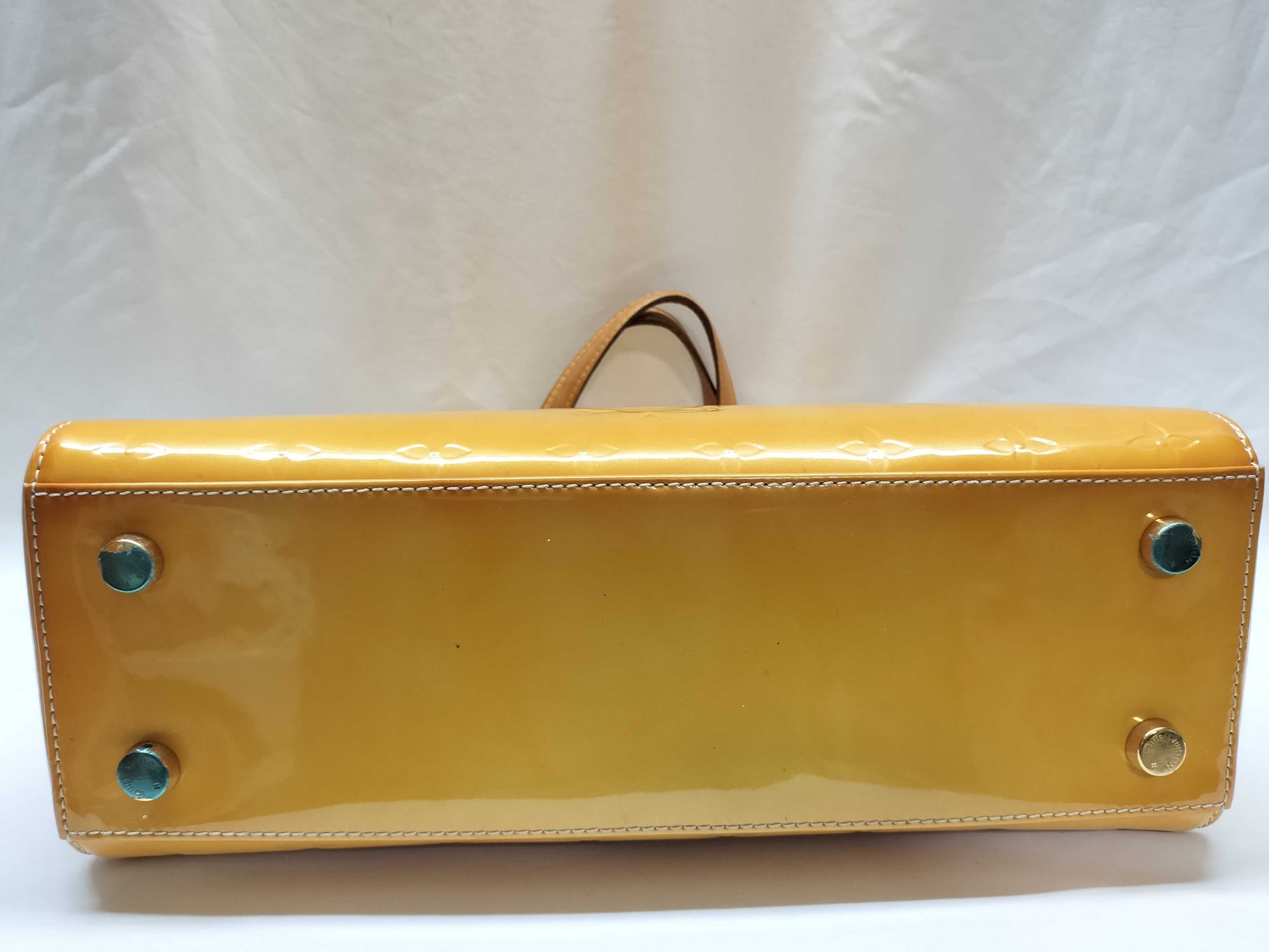 LOUIS VUITTON Vernis Louis Vuitton Vernis Blair MM M90180 Accessories: Strap Handbag