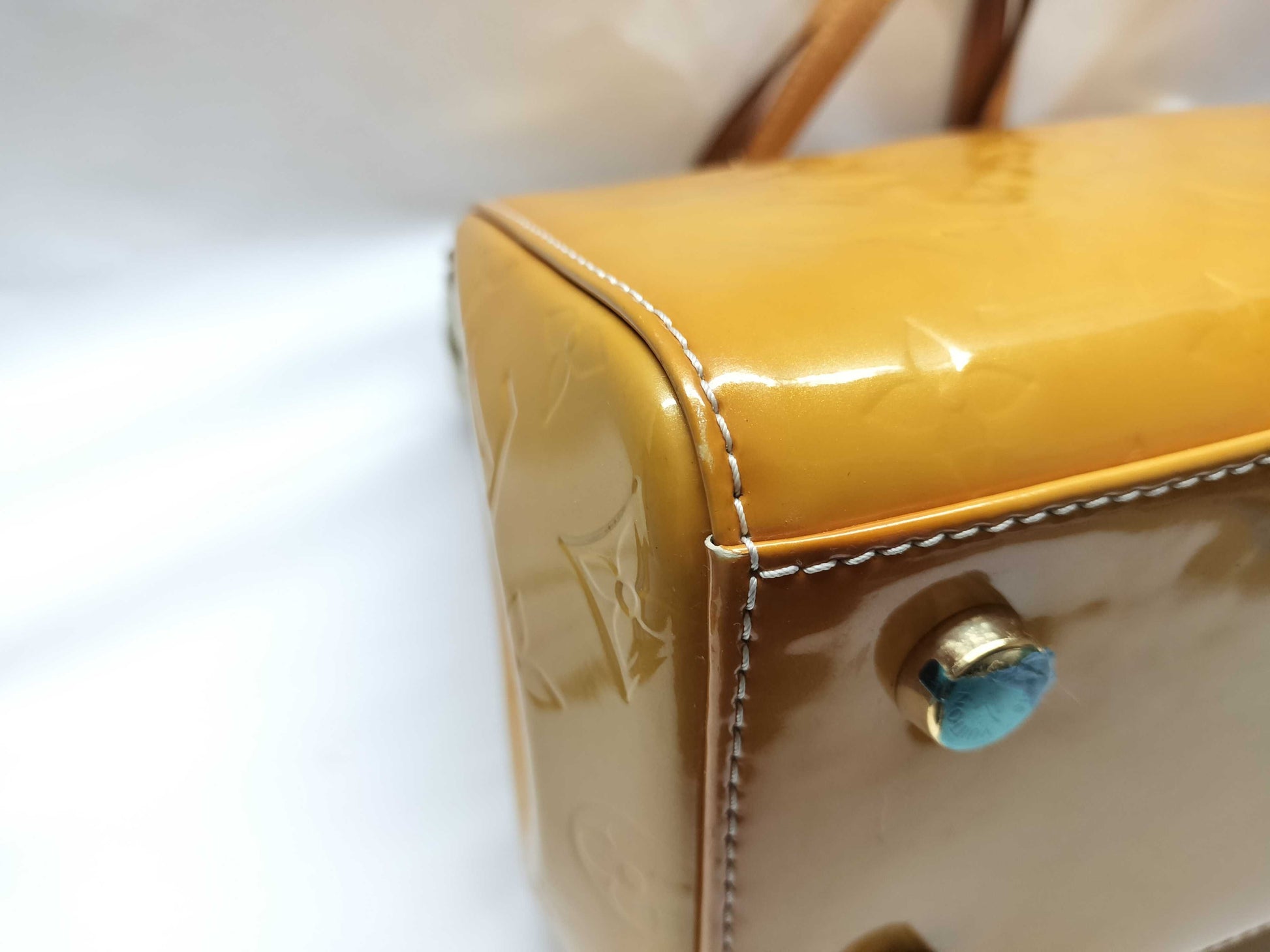 LOUIS VUITTON Vernis Louis Vuitton Vernis Blair MM M90180 Accessories: Strap Handbag