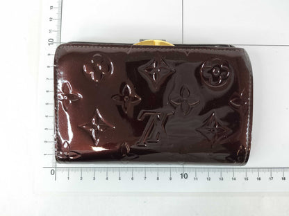 LOUIS VUITTON Vernis Louis Vuitton Vernis Clasp Wallet