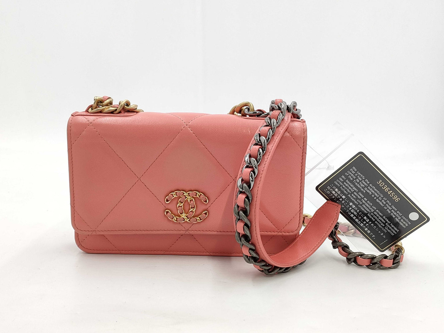 CHANEL Matelasse Chanel 19 Chain Wallet Lambskin GD Hardware AP0957 Shoulder Bag