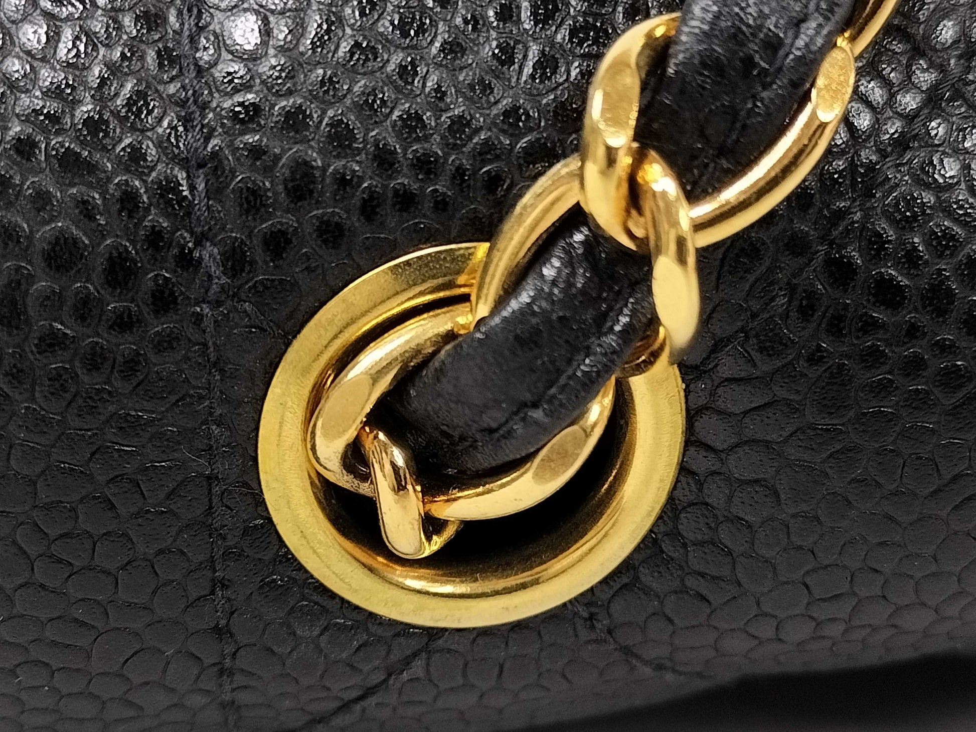 CHANEL Matelasse Diana Caviar Leather Shoulder Bag in Black