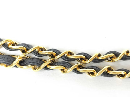 CHANEL Matelasse Diana Caviar Leather Shoulder Bag in Black