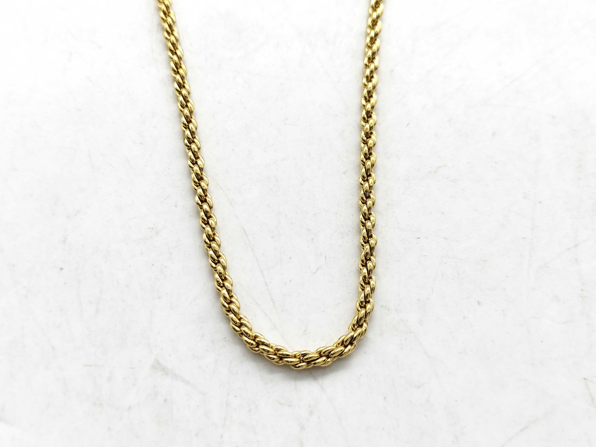 GIVENCHY Twist Chain Necklace