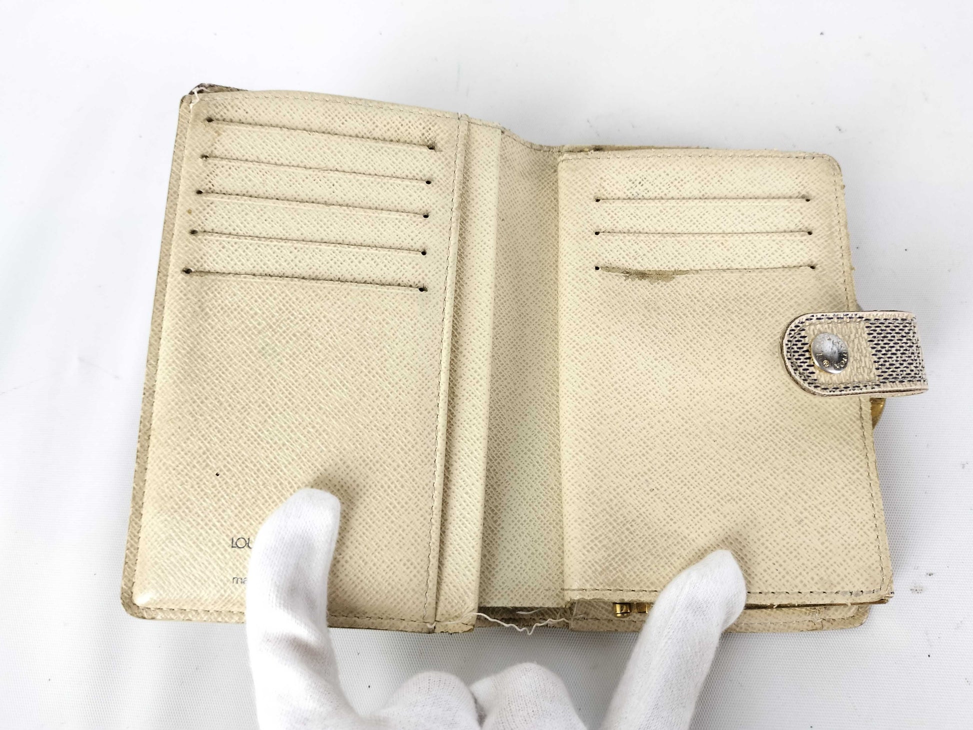 LOUIS VUITTON Damier Azur Louis Vuitton Wallet Damier Beige Portefeuille Viennois Wallet