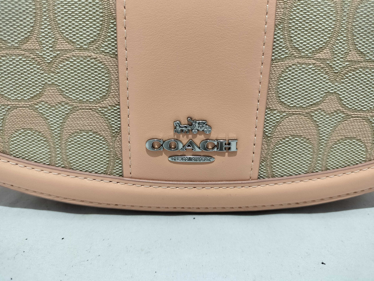 COACH Signature Coach Andrea Shoulder Bag Signature Jacquard 2-Way Shoulder Bag