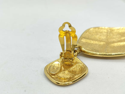 CHANEL Matelasse Earrings