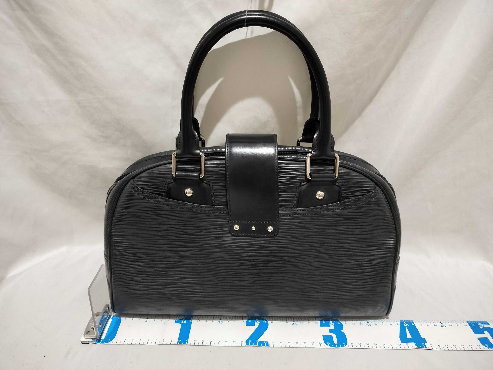 LOUIS VUITTON Epi Montaigne GM Handbag