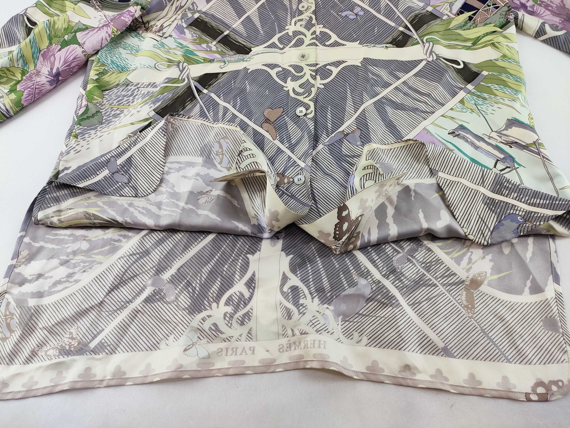 HERMES Silk All-Over Print Shirt Size: 40 Shirt