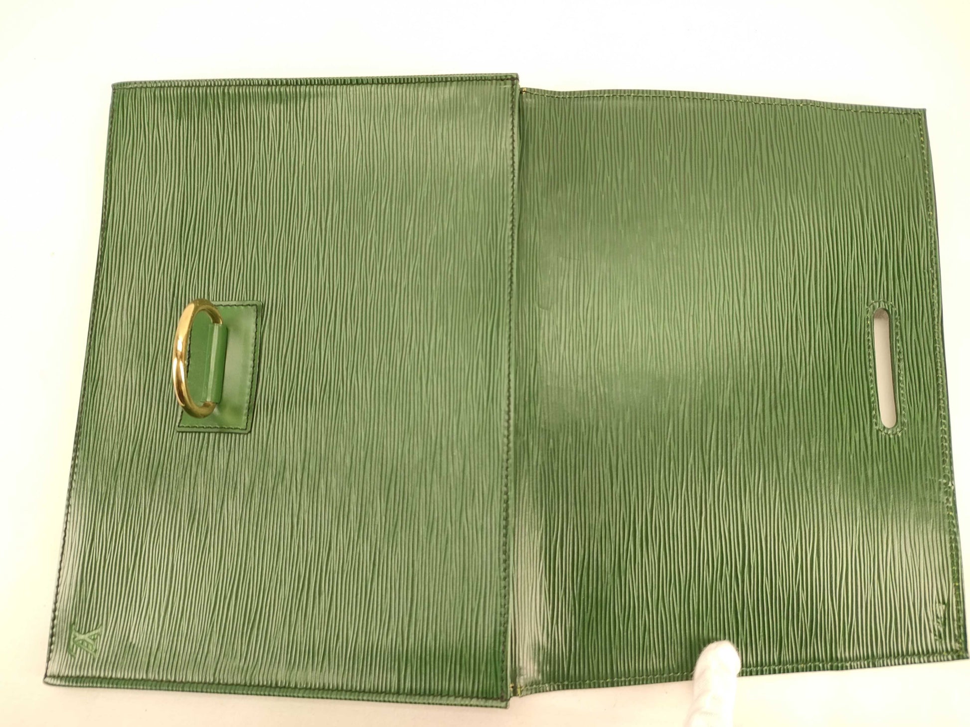 LOUIS VUITTON Epi M52712 Epi Iena 32 Borneo Green Clutch Bag