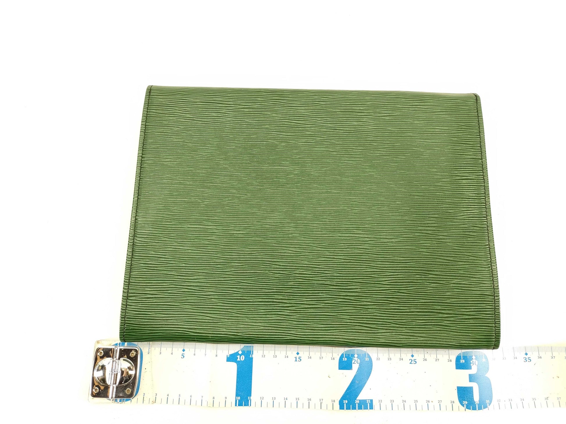 LOUIS VUITTON Epi M52712 Epi Iena 32 Borneo Green Clutch Bag