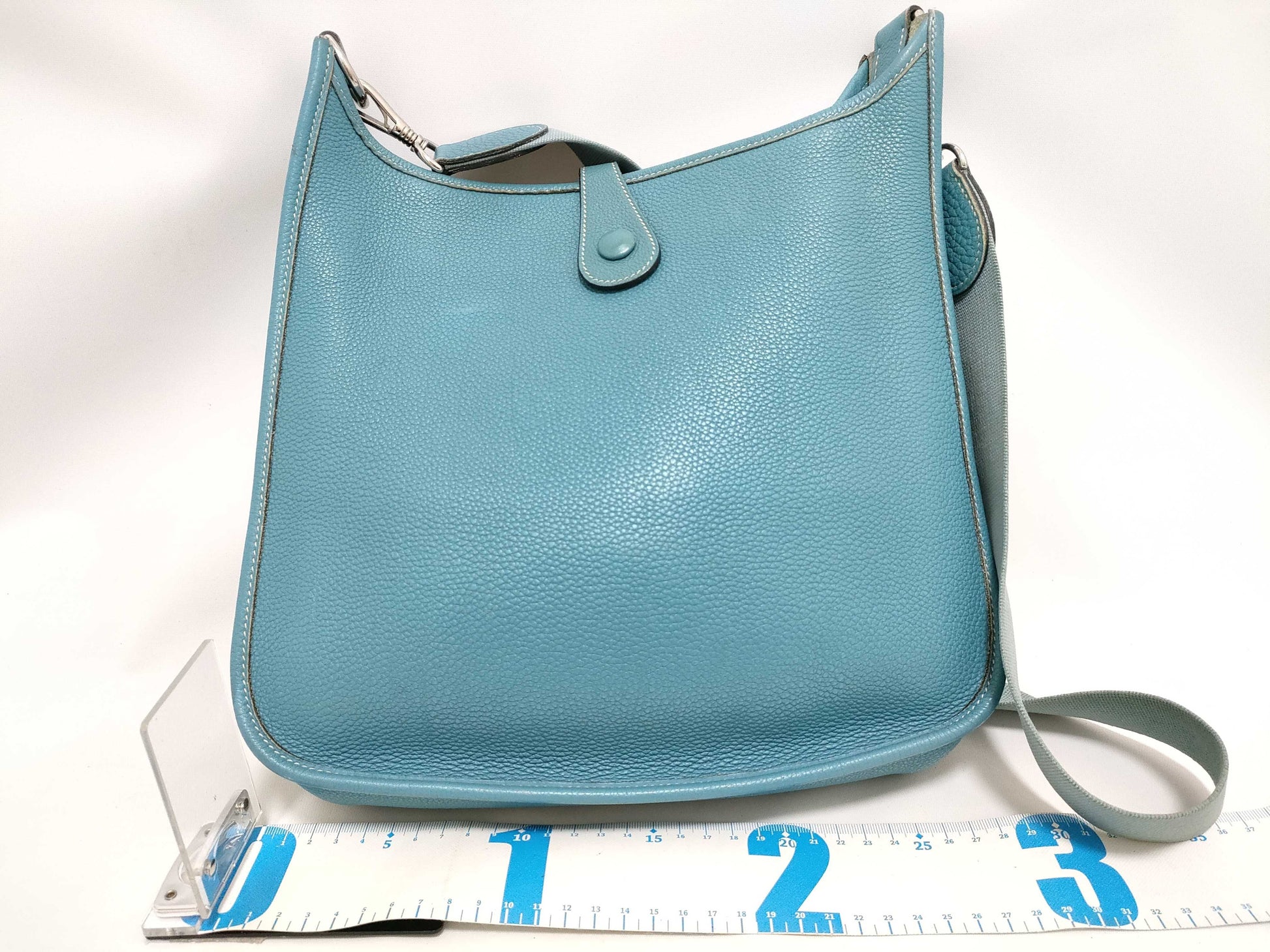 HERMES Evelyn Hermes Evelyn G Stamp Shoulder Bag