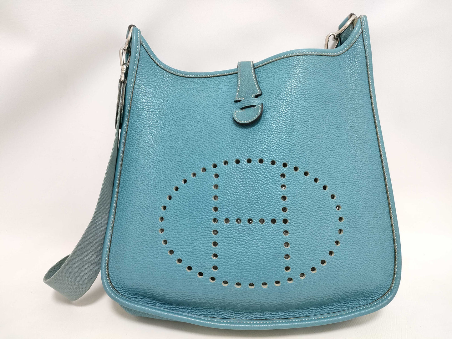 HERMES Evelyn Hermes Evelyn G Stamp Shoulder Bag