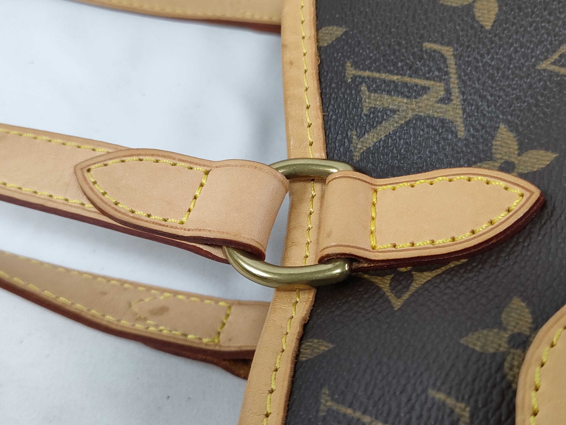 LOUIS VUITTON Monogram Batignolles Handbag