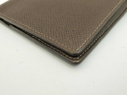 LOUIS VUITTON Taiga Wallet
