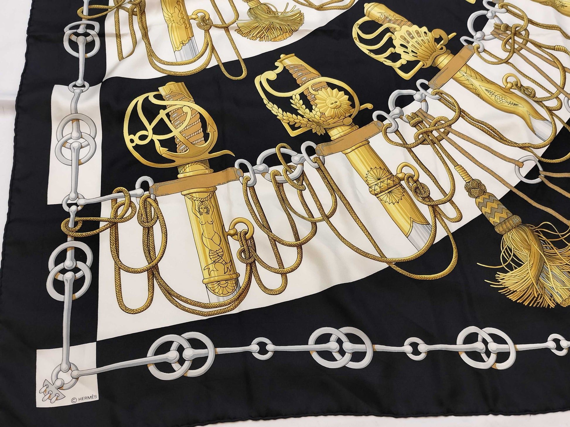 HERMES Scarf Carre Black Scarf