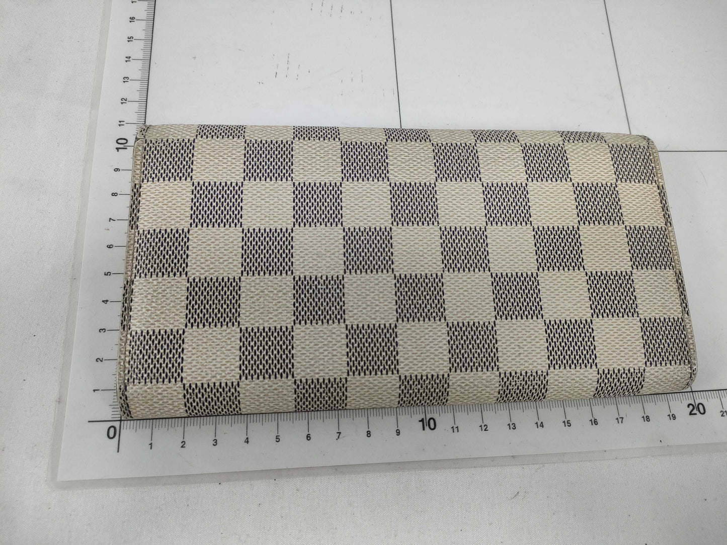 LOUIS VUITTON Damier Azur Louis Vuitton Damier Azur Wallet