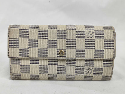LOUIS VUITTON Damier Azur Louis Vuitton Damier Azur Wallet