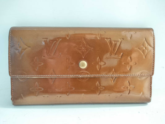 LOUIS VUITTON Vernis Wallet
