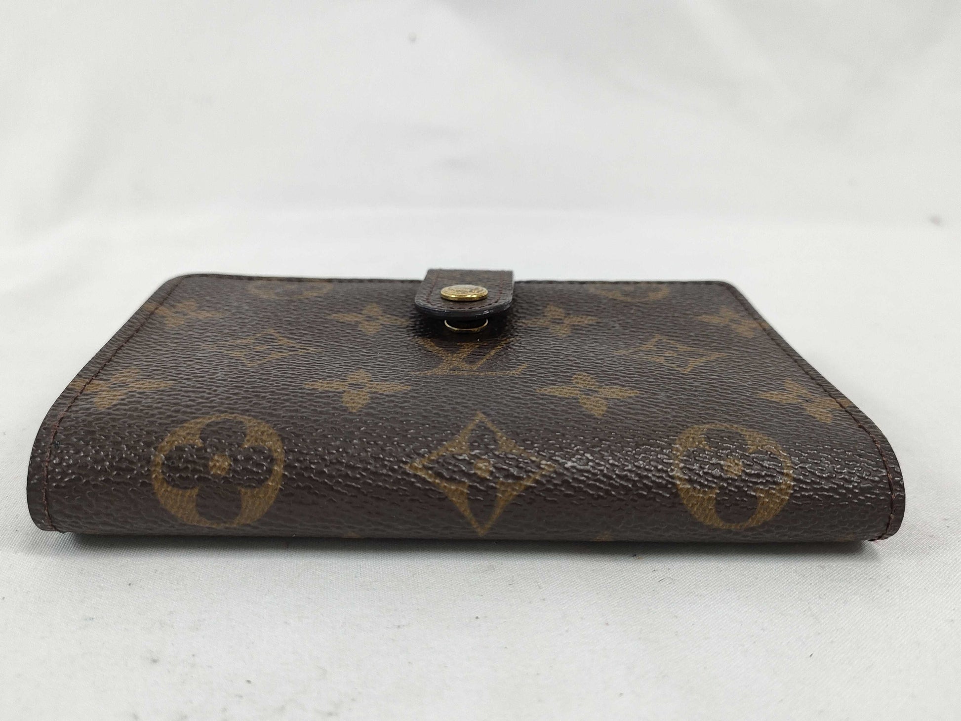 LOUIS VUITTON Monogram Louis Vuitton Monogram Folding Wallet