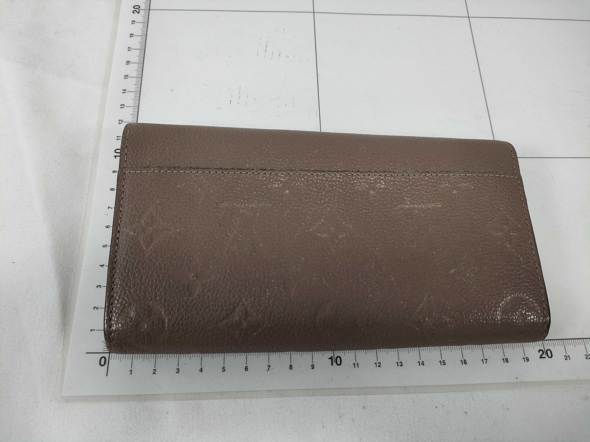 LOUIS VUITTON Monogram Empreinte Louis Vuitton Monogram Empreinte Wallet