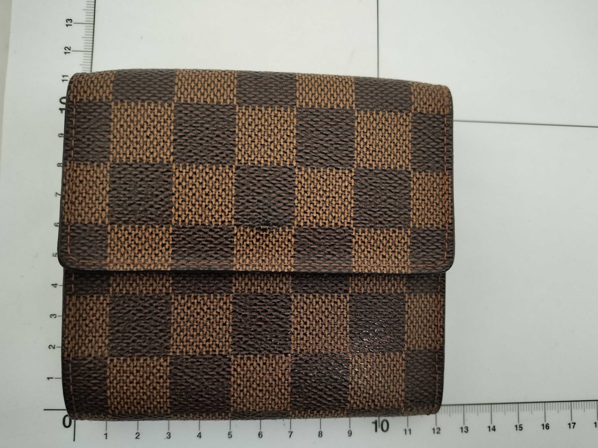 LOUIS VUITTON Damier Louis Vuitton Damier folding wallet