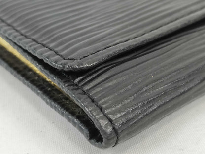 LOUIS VUITTON Epi Multicle Key Case/Key Holder