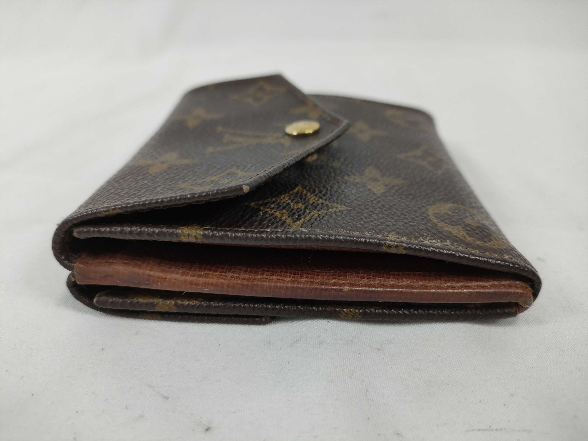 LOUIS VUITTON Monogram Louis Vuitton Monogram Folding Wallet