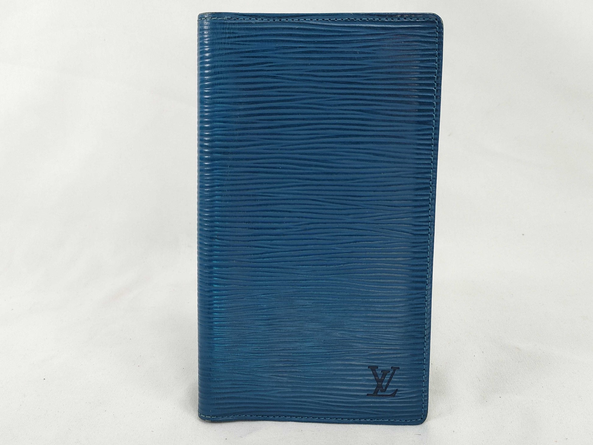 LOUIS VUITTON Epi Wallet