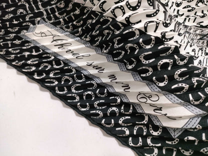 HERMES Carre HERMES Scarf Scarf