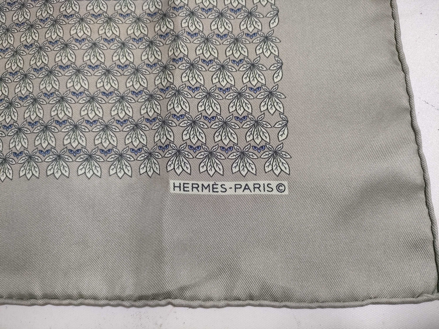 HERMES Carre HERMES Scarf Scarf