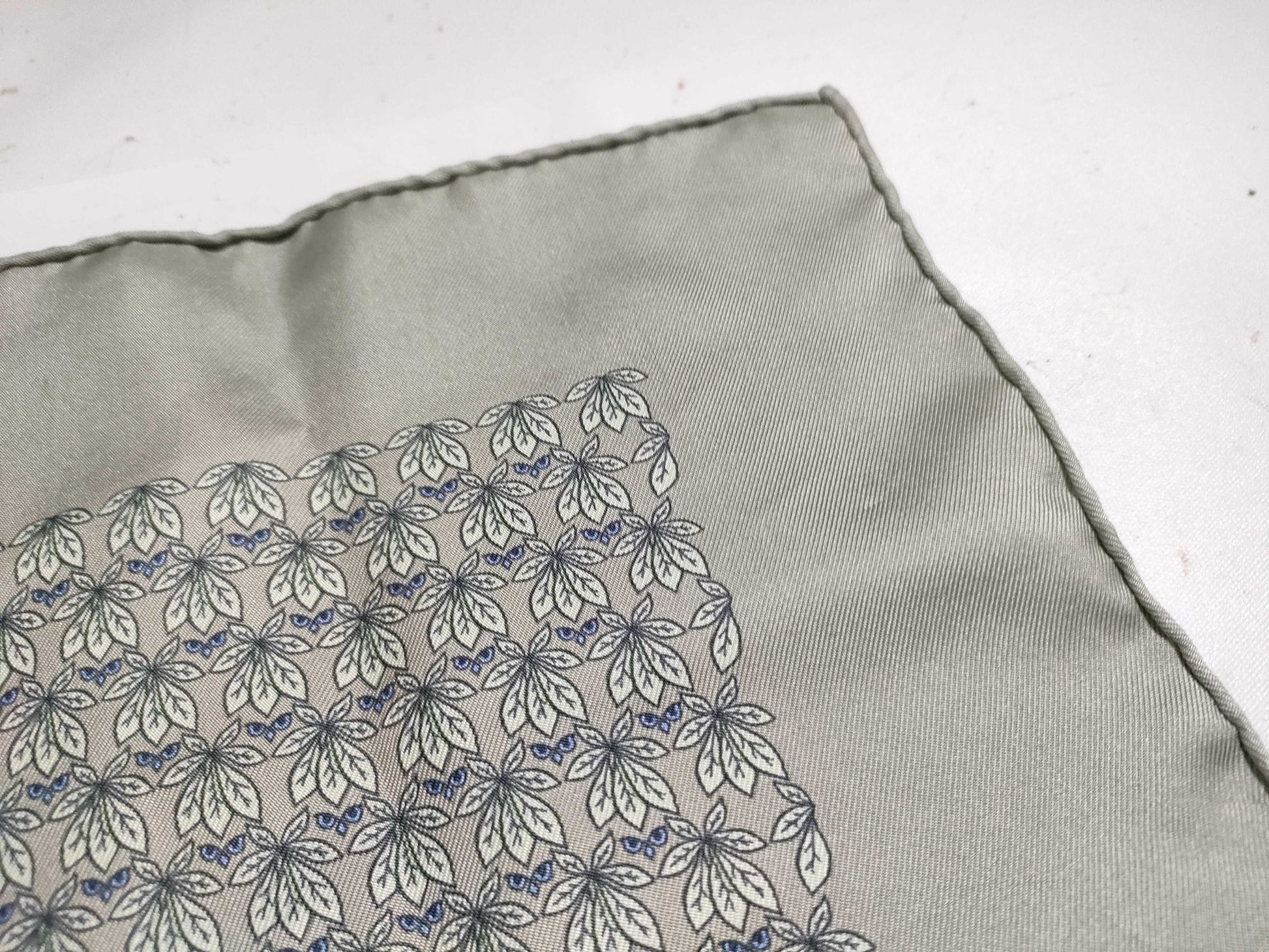 HERMES Carre HERMES Scarf Scarf