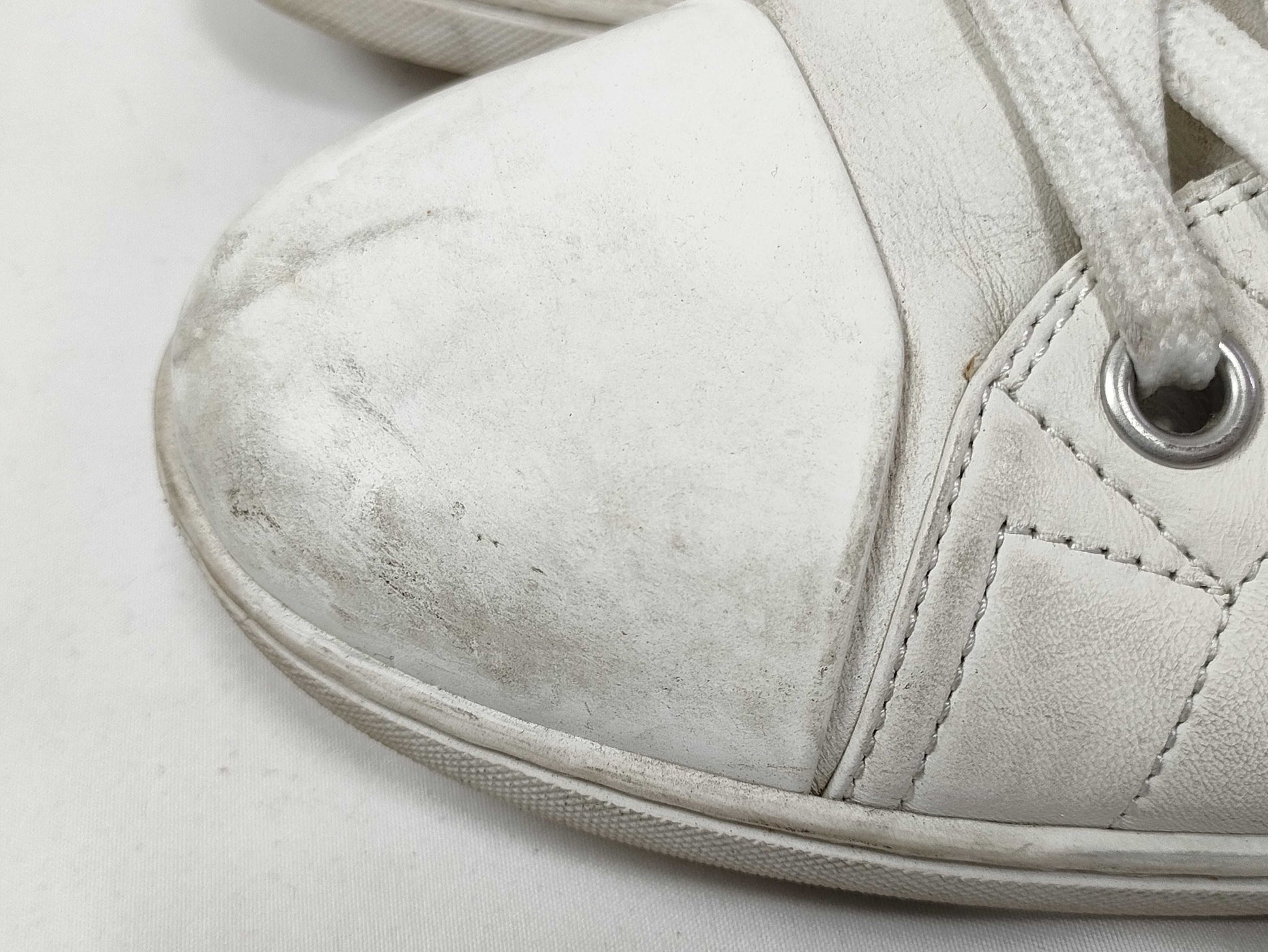 LOUIS VUITTON LOUIS VUITTON Sneakers Sneakers