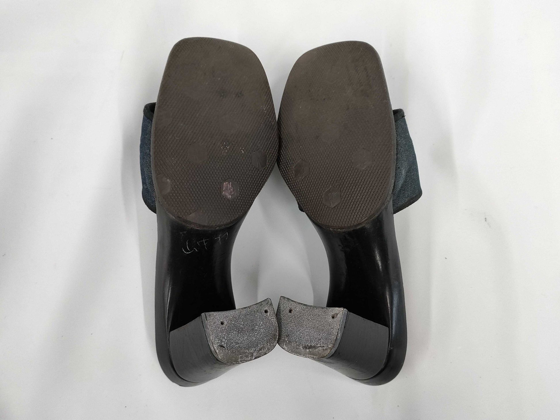 CHANEL CHANEL Mules Size 35 Sandals