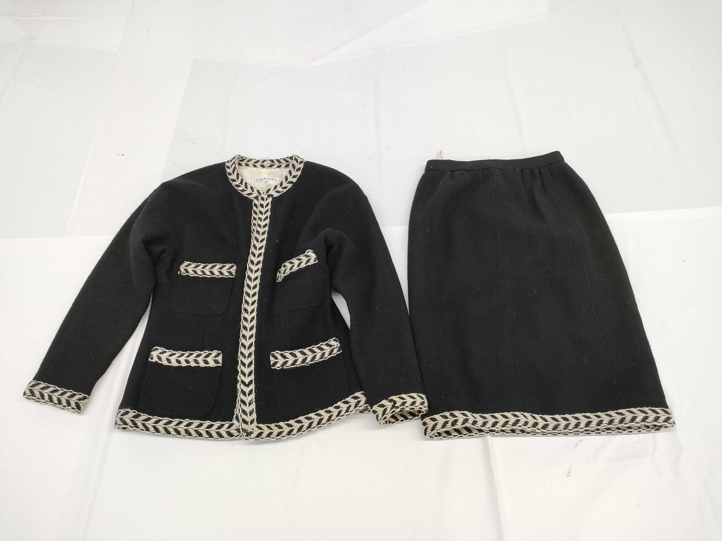 CHANEL CHANEL Set Size 40 Other Apparel