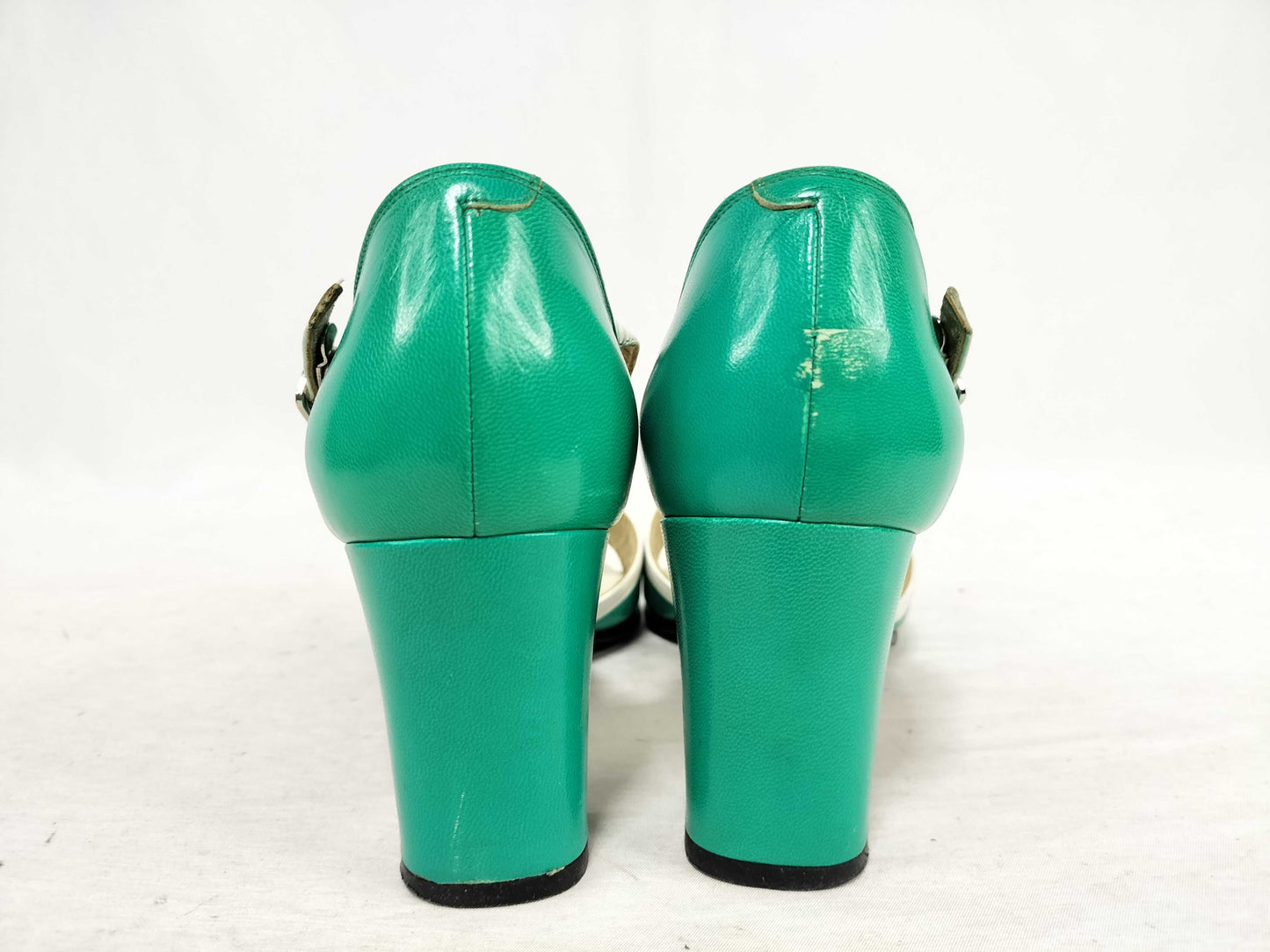 Yves Saint Laurent Yves Saint-Laurent Sandals Sandals