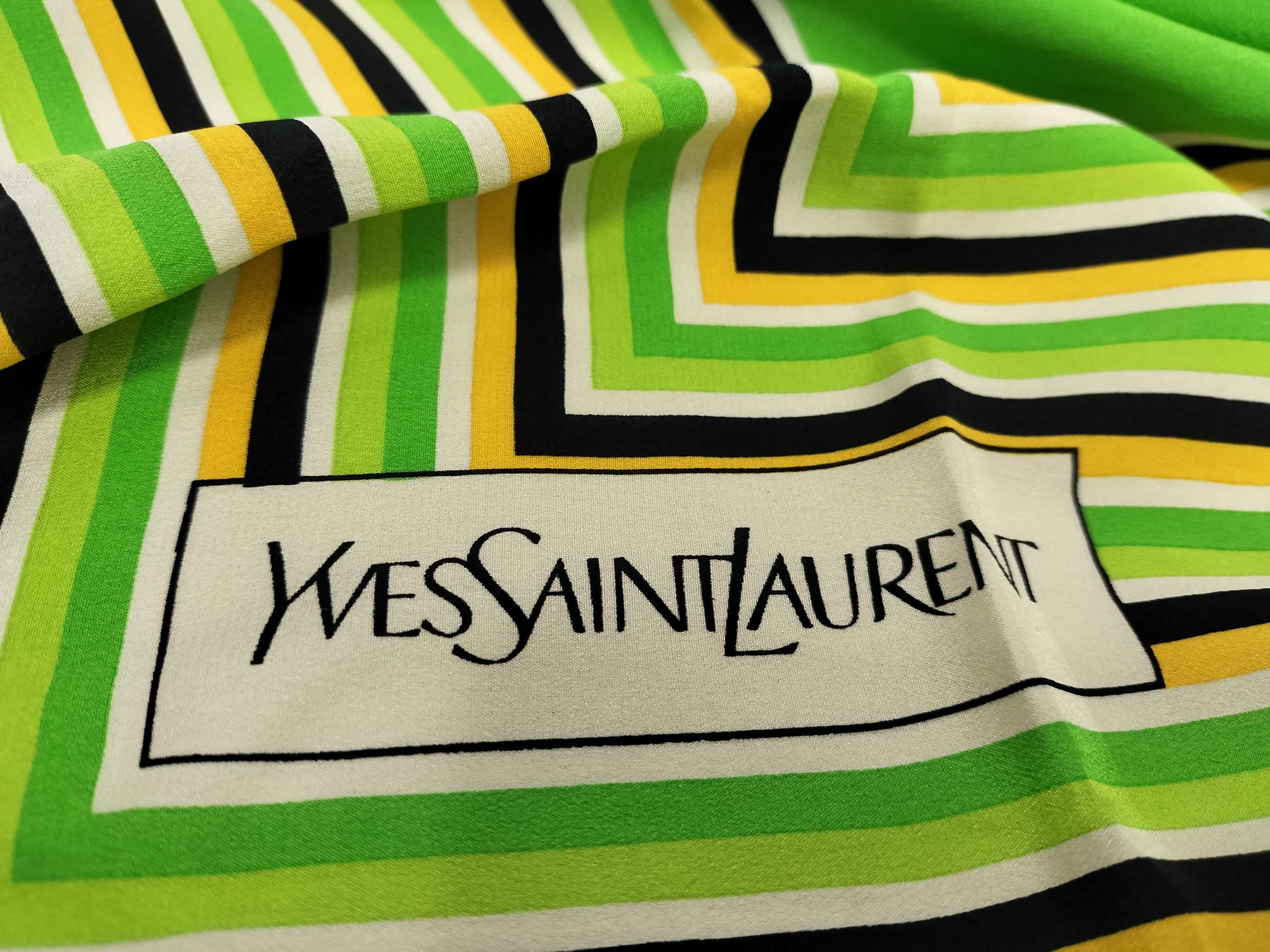 Yves Saint Laurent Yves Saint-Laurent Scarf Scarf