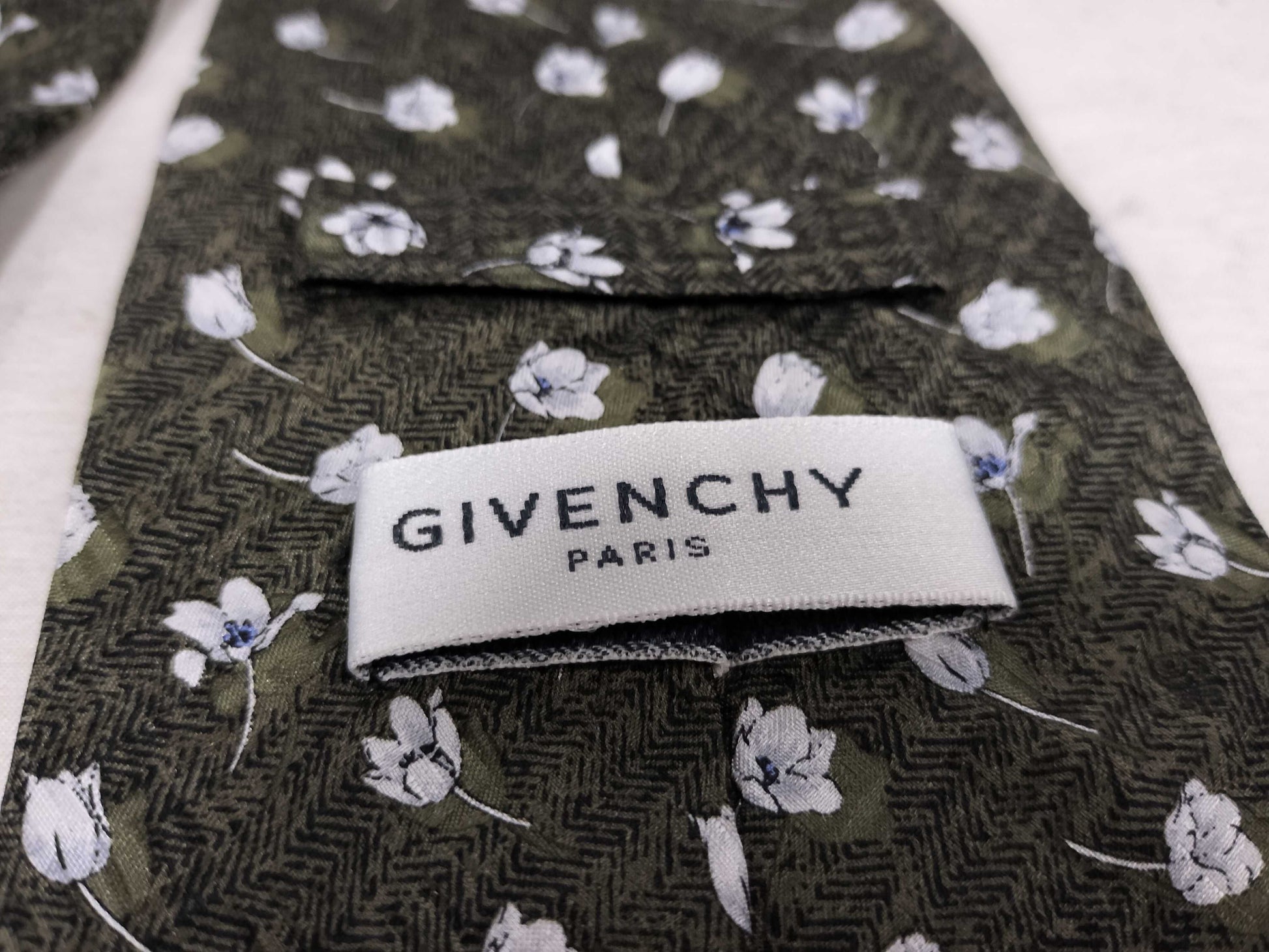 GIVENCHY GIVENCHY 2-piece tie set