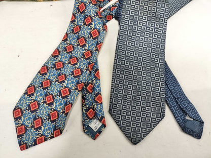 GIVENCHY 4-piece tie set