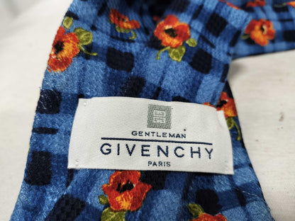 GIVENCHY 4-piece tie set