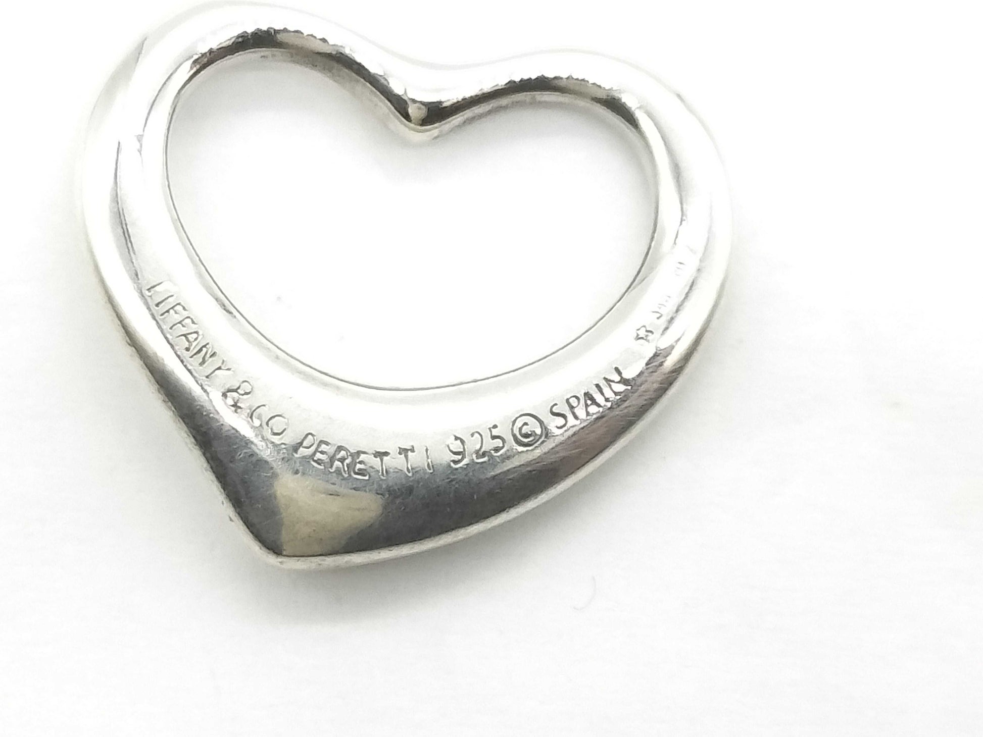 Tiffany & Co. Tiffany Open Heart Top Pendant Top