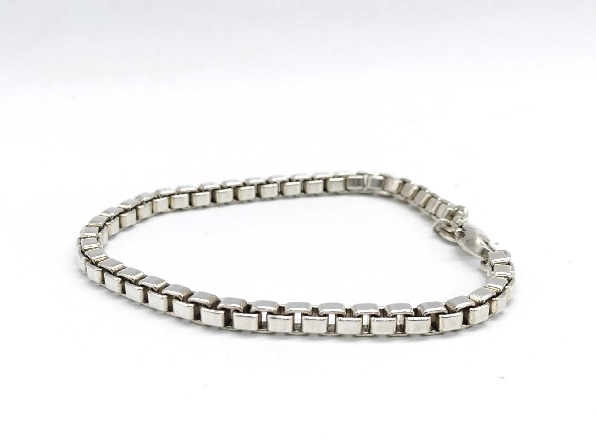 Tiffany & Co. Tiffany Venetian Bracelet/Bangle