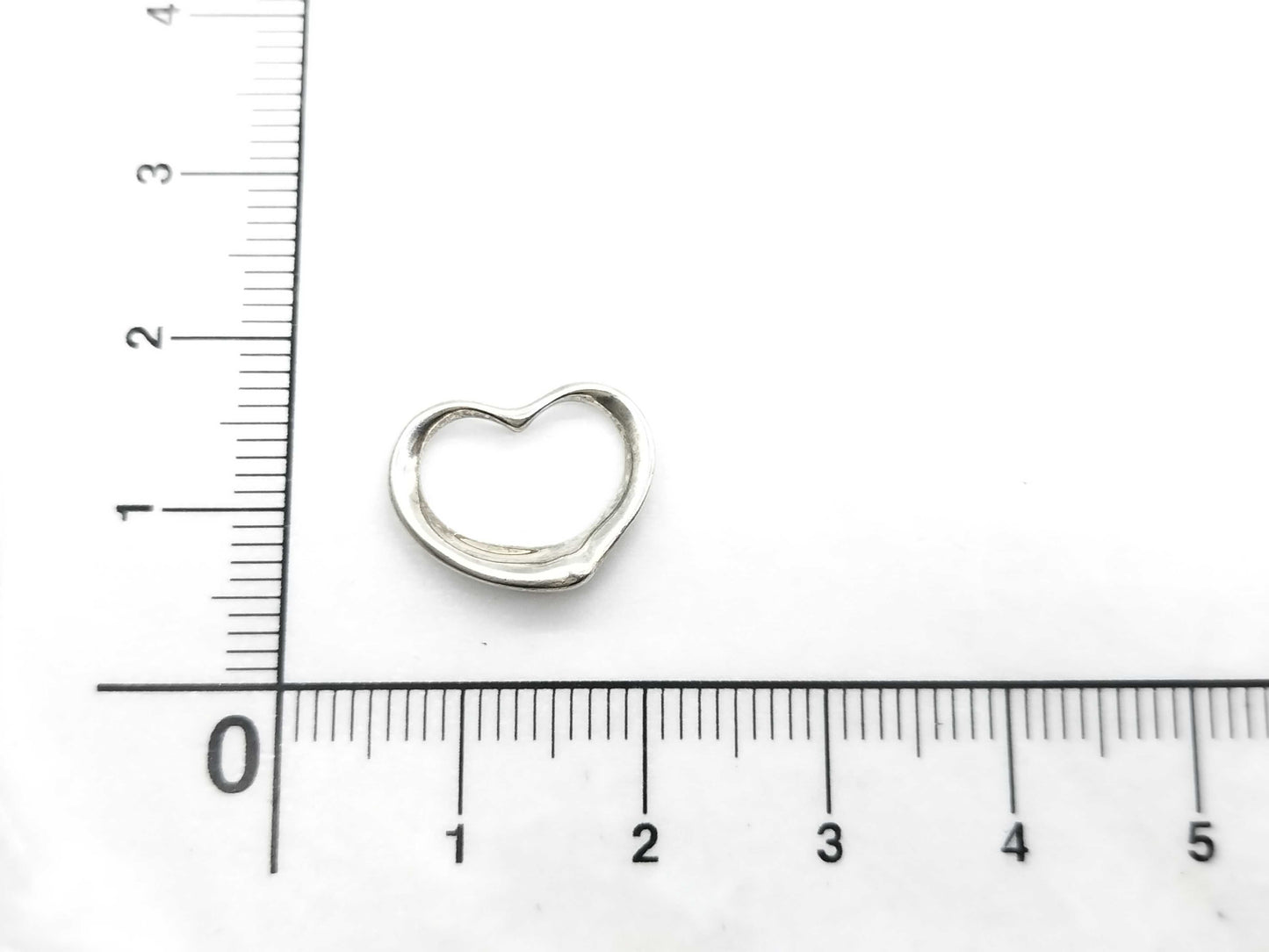 Tiffany & Co. Tiffany Open Heart Necklace Pendant Top